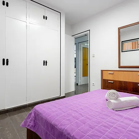 Book Palafox Appartement *