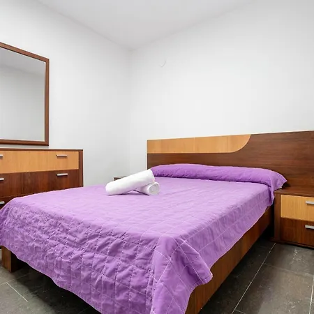 Book Palafox Appartement *